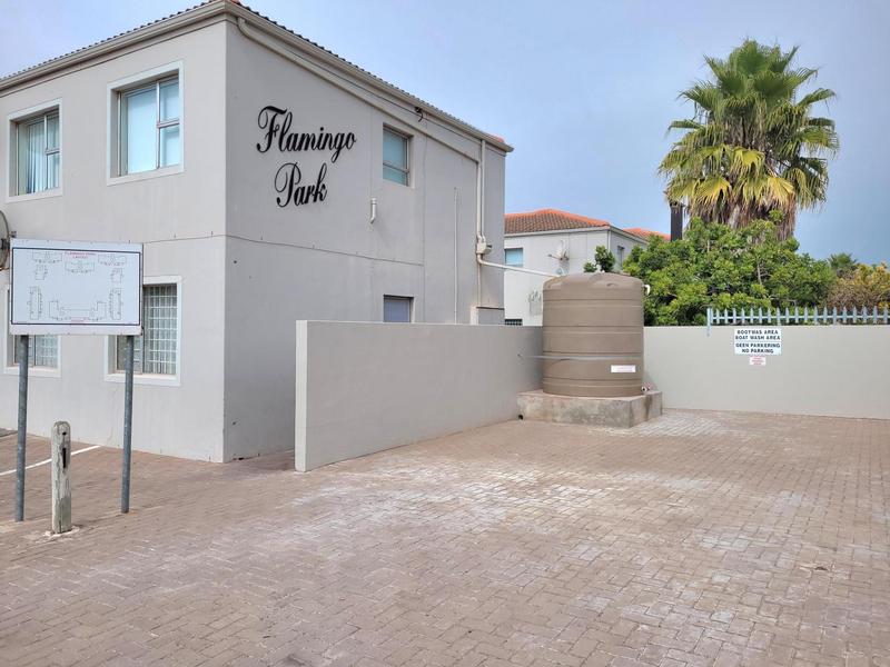 To Let 2 Bedroom Property for Rent in Middedorp Western Cape